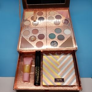 Tarte eyeshadow, mascara and lip gloss.